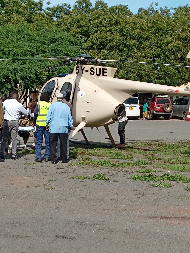 DGLowasa's tweet image. I, therefore, advised my team to look for help in form of airlift from our partners. @NRT_Kenya responded immediately airlifting the woman to ICTRH. I am happy that the patient is stable &amp;amp; receiving the medical attention she needed. We are grateful to @NRT_Kenya for promptness.