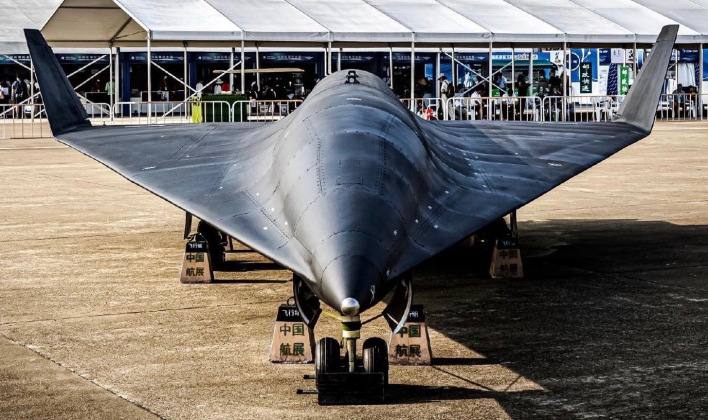 SprinterPress's tweet photo. U.S. intelligence has found that China has prepared two advanced WZ-8 drones for deployment with a flight speed of three times the speed of sound. The equipment will allow monitoring Taiwan and the western part of South Korea https://t.co/qfJu1Sv7Xz