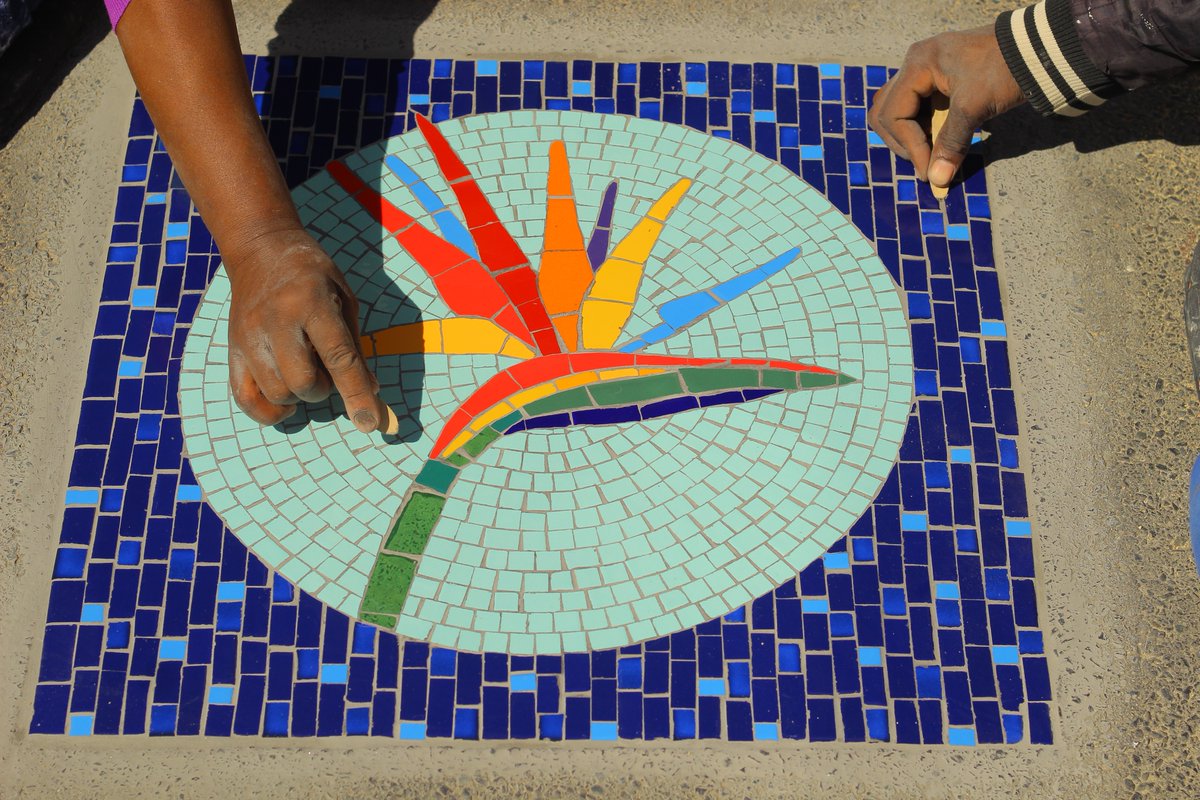 gtp_the's tweet photo. We're excited to finally unveil the new street mosaic tiles that were installed in Bellville as part of phase 1 of this project. 13 mosaic Tiles were installed in this first of three phases.

#mosaic #streetart #artwork #myGTP #bellville #arts #flowers #creative #creativity https://t.co/bKGpzXPjOe