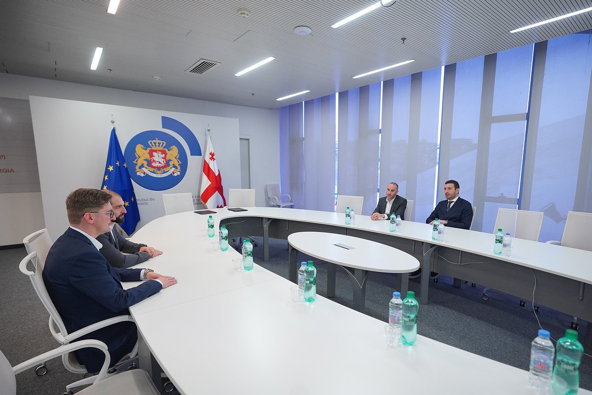 Lithuanian company <a href="/GirtekaGroup/">Girteka Group</a>, one of the largest logistics companies in Europe, has become a beneficiary of the #FDI grant program implemented by Invest in Georgia - Enterprise Georgia. Girteka is the program's second recipient.

Read more: bit.ly/3AbWZUS