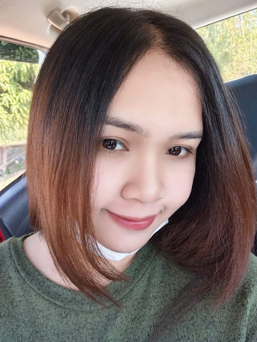 Fah_wang26's tweet photo. ถ้าเธอไม่ชอบหน้าร้อน 
มาชอบหน้าเราก็ได้นะ https://t.co/JdCtBh5ZsL