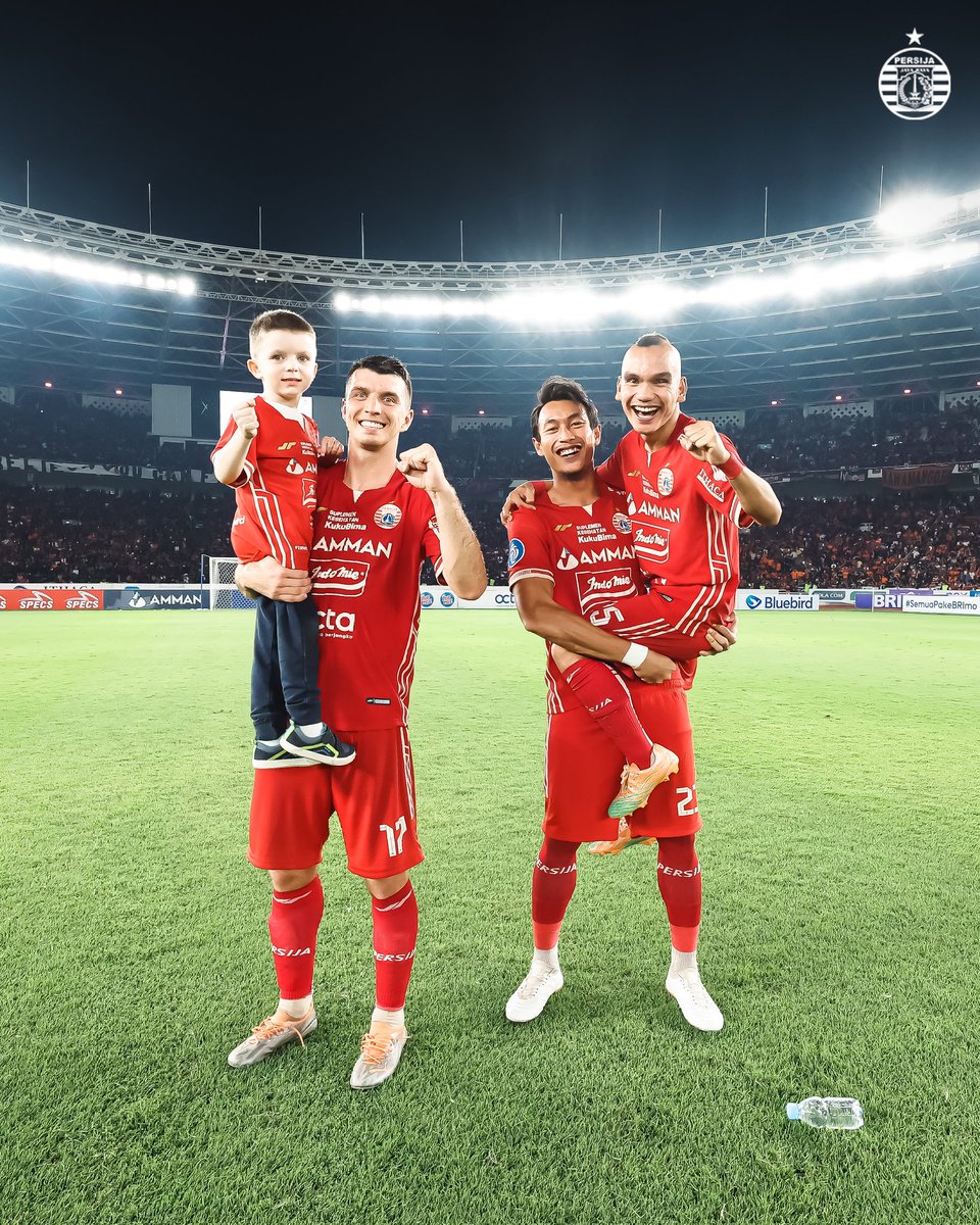 Persija_Jkt's tweet photo. Stadion Ramah Anak 🥰👶

#ToTheNextLevel #BelieveIn12 #PersijaJakarta https://t.co/Opo4rl8Ker
