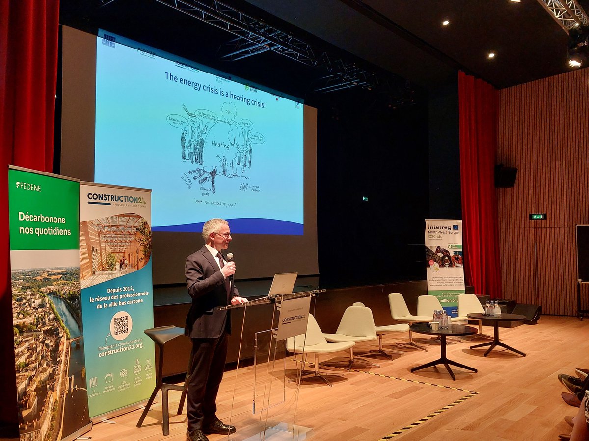 EuroheatPower's tweet photo. At today's #D2Grids event, we've walked through the 🇫🇷 exemplar #heat #transition path over the last decade🍀:
➕70% of homes benefit from #DHC
➕60% of #DHC sourced from #RES #heat
➕Cities' ambitious plans to achieve #netzero heat, such as the #FondsChaleur
➖50% CO2 emissions https://t.co/22lRuMmMGv