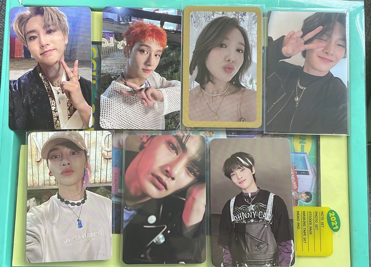 PJSNISHKI's tweet photo. Wts lfb

Straykids skz oddinary no easy nayeon - 100php ea

- mint condi
- payo &amp; prio getting more
- dm mine to claim
- rcbyt

help rt @SKZMARKETPH_RT @skzmerchbotph @SKZMARKET_PH @straykids_rtph 

t. Nayeon more and more bangchan han jisung i.n jeongin hanbok https://t.co/NEeRMOOJG5