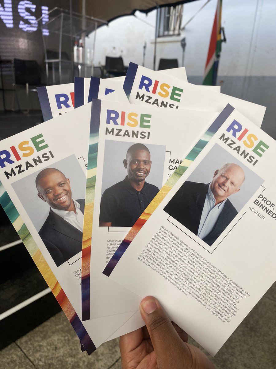 tshidi_lee's tweet photo. #RiseMzansi some of the faces behind the party https://t.co/ehXKvu8cN3