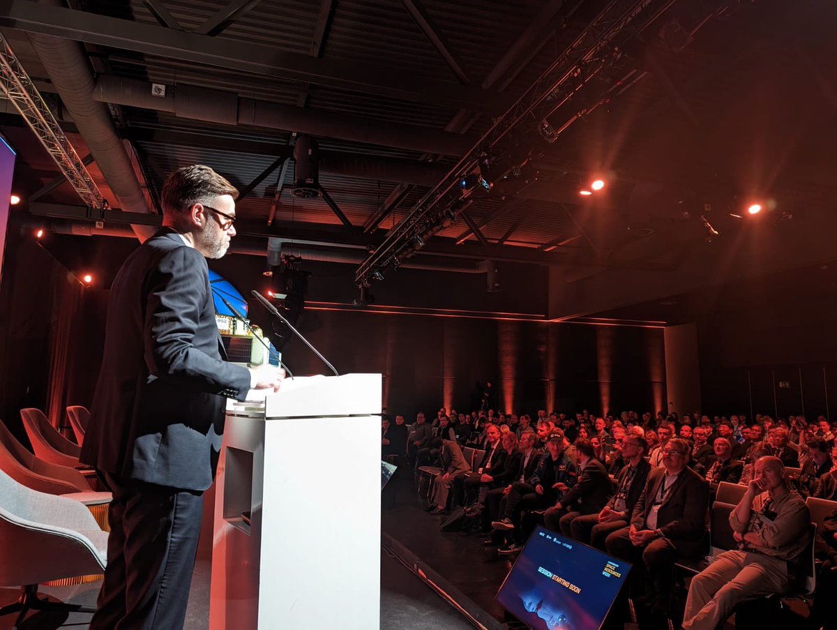 lsta_lu's tweet photo. RT LuxSpaceAgency: Live from #SpaceResWeek 2023! 🚀✨ Join us to this 3-day hybrid conference addressing the synergies required for the development of #spaceresources utilization ecosystem and the ways forward. 🌑

https://t.co/n5KcFAqP0C

@ESRIC_lu 
@… https://t.co/nzr0E59HQ0