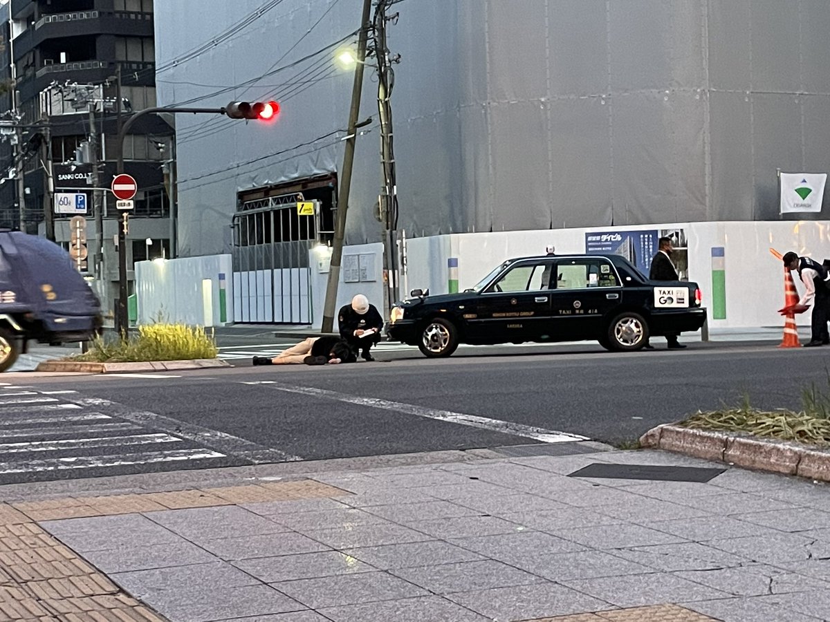 NORI_Killerpig's tweet photo. 昨日は2023年04月度の〆日でした。
営業収益:1,002,060円(税抜)
稼働日数:24日
稼働時間:245時間
年度末ブーストで貯金を作れば暇になる4月初旬はダラダラと過ごしてもコレ位はできますネ。
#SMB18 https://t.co/k0YRpdcLeh