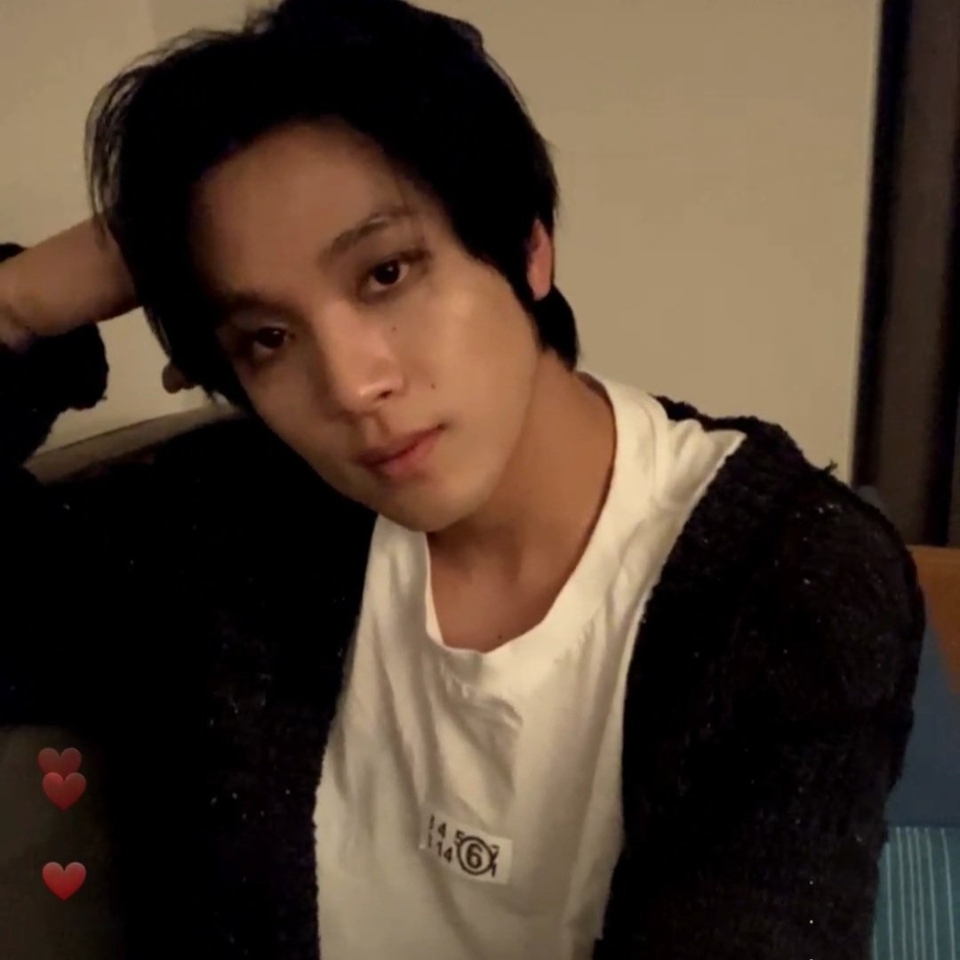 haechan on today's live😵‍💫