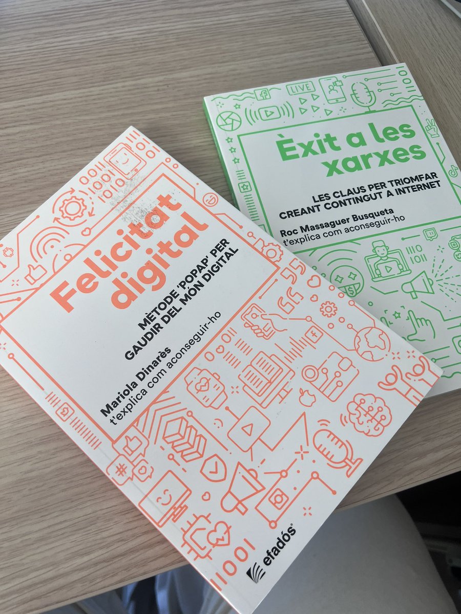 HolaMariola's tweet image. #FelicitatDigital continua vigent i ara amb Èxit a les xarxes de @Outconsumer 💪 @efados