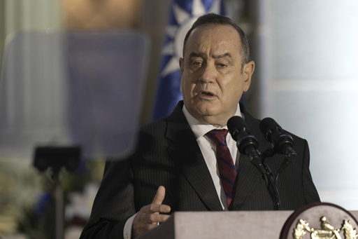 Guatemala's president <a href="/DrGiammattei/">Alejandro Giammattei</a> will arrive in Taiwan on weekend
taiwannews.com.tw/en/news/4868414