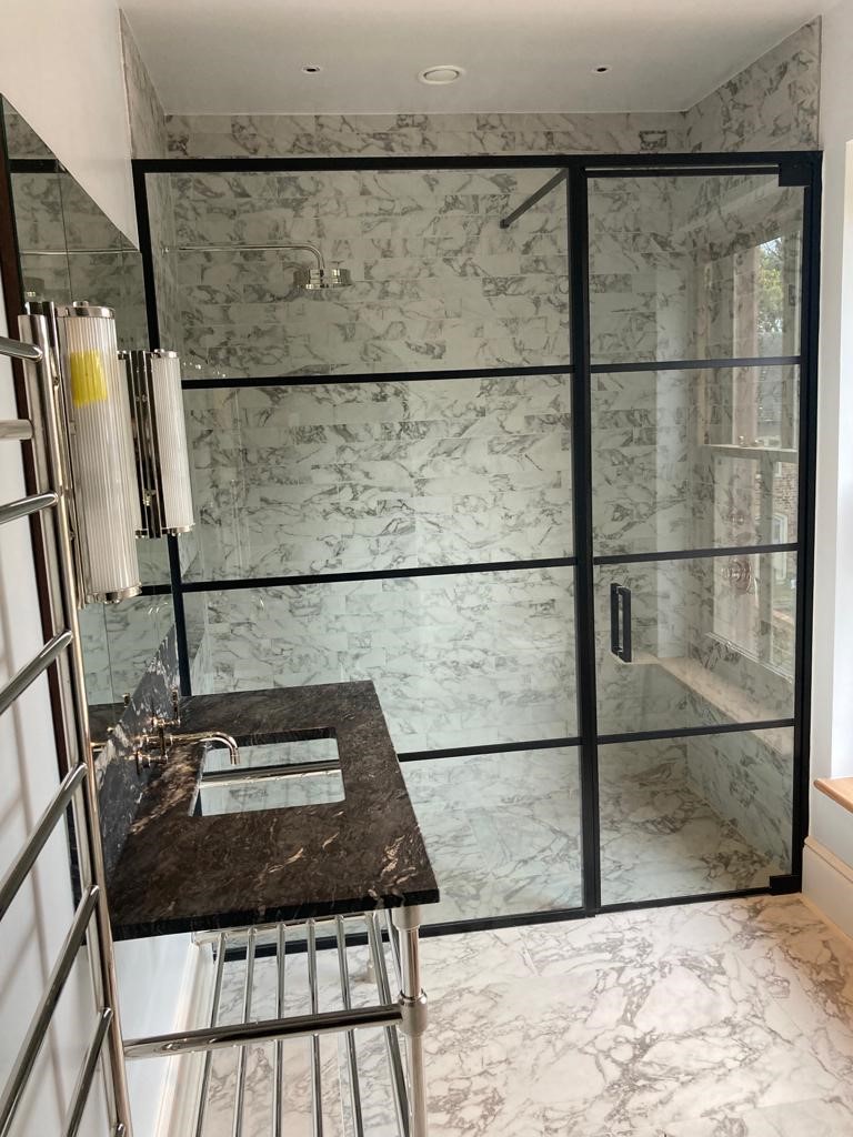 CheadleGlass's tweet photo. Just one of many shower screens completed on a large project in Cheshire, our customer requested a bespoke Deco Line screen and door system to create a beautiful shower enclosure.
#decoline #glass #cheadleglass #glassdesign #cheshirebuilders #northmanchester https://t.co/FGRTamDntk