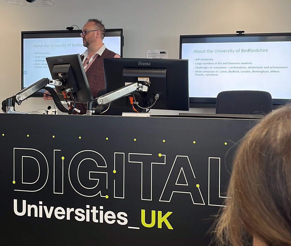 Looking at the student journey and how they complete their assessments. Students are under a lot of pressure, so our research data shows interesting trends and therefore how to improve their learning journeys <a href="/tech_pike/">Dr David Pike</a> <a href="/uniofbeds/">uniofbeds</a> #THEdigitalUK
