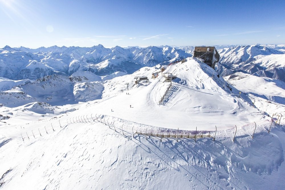 InTheSnow Magazine tweet media