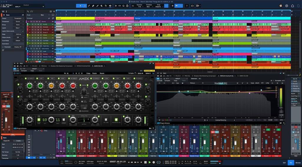 MrZackeryWalls's tweet photo. Minor EQ Cuts and Boosts,
🎵🎶🎼🔥
@presonus @pluginalliance 👍🏾
👨🏾💻🎹 🎛🎚🚀🔥
#zackerywallsmadethetrack
#adifferentsound #ableton11
#musician #beatmaking #flstudio21 #musicproduction #typebeat #producerslife #untagged #beatstars #rap #rnb #hiphop #p… https://t.co/40K6H2GQIo https://t.co/ozAm4aaiQ7