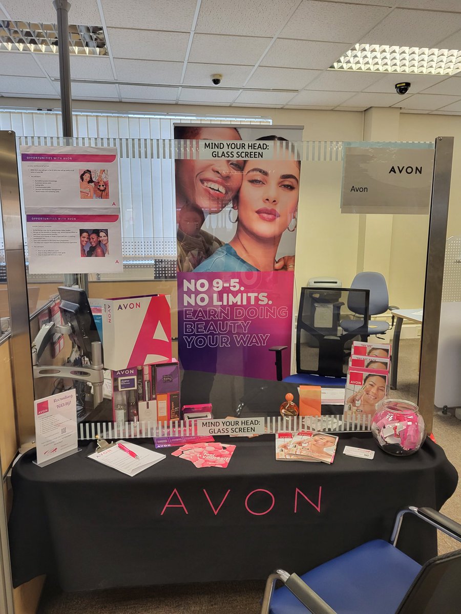 amandaladams08's tweet image. I'm all set up at Grimsby Job Centre today 10-3pm. Come and have a chat with me about our two exciting Avon  opportunities!! 
#NEYHjobfair #DWProud