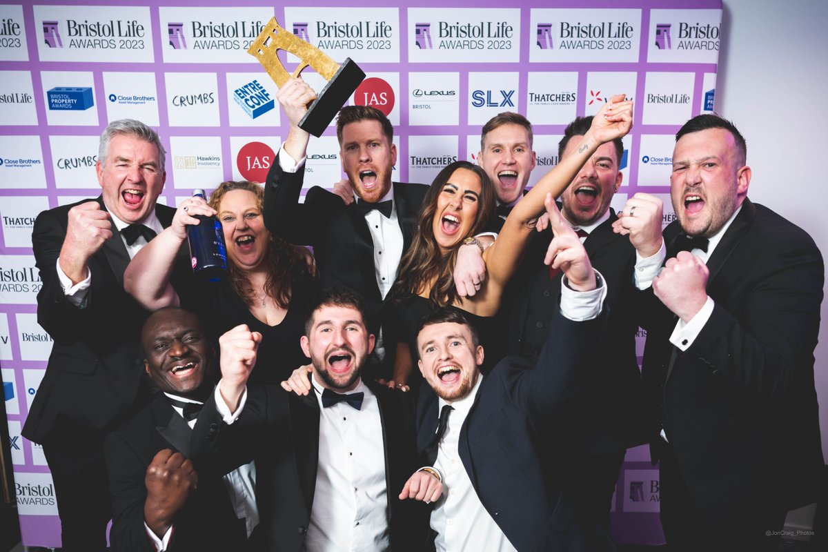 Can't believe it's been over a month since we won the #BusinessServices award at <a href="/BristolLifeMag/">Bristol Life Mag</a> awards! Look at the team's faces! You can read what it means to us here: cde-services.co.uk/blog/proudwinn…

Image courtesy of Bristol Life

#Bristol #Business #BusinessGrowth