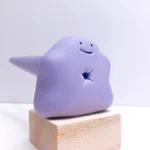 メタモンをゲットしよう。モンスターボールを投げたらめり込んだ!