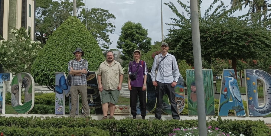 mtaylor_lab's tweet photo. 1/ We have recently returned from a very successful #biouea undergraduate field course to Peru. Many thanks to instructors @buchanding @j_gilroy1 and @coleopteriste for their fantastic company, enthusiasm and expertise. https://t.co/JkcskZ8YTq