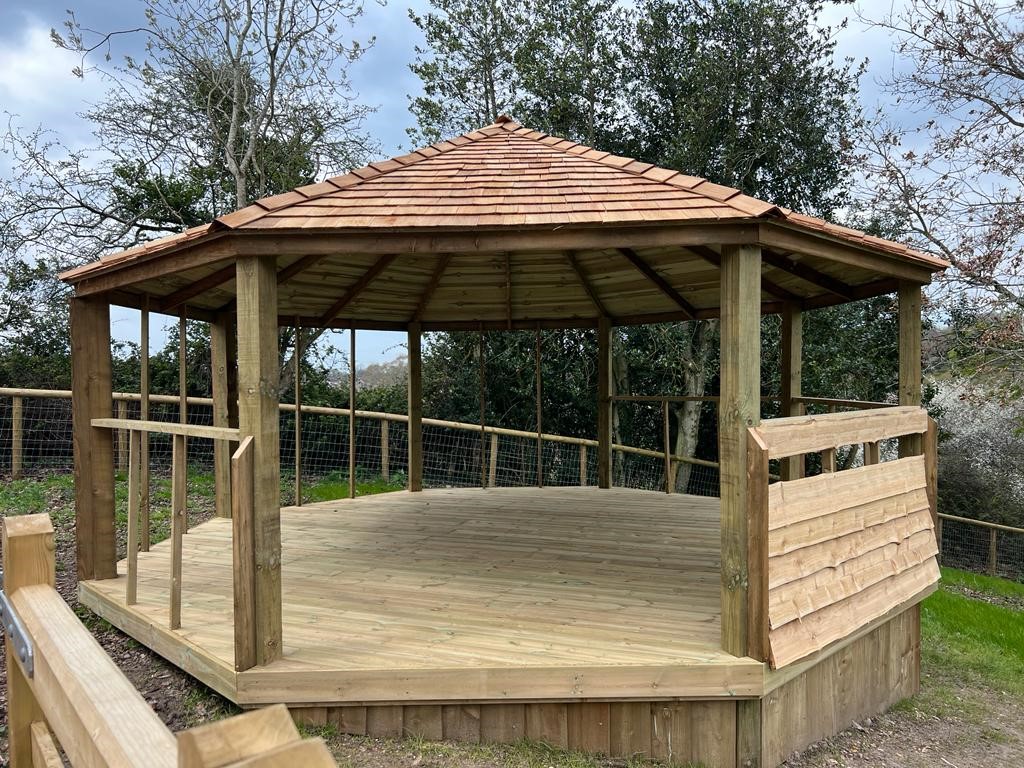 KESPreparatory's tweet photo. Work has gone full-steam on expanding our Early Years' outdoor area. We have been busy constructing a new outdoor classroom complete with a fruit tree orchard, insect hotels and a den building area. It's looking fantastic and is almost completed...

#StroudEY #StroudOutdoors https://t.co/LC5BGrA8Au