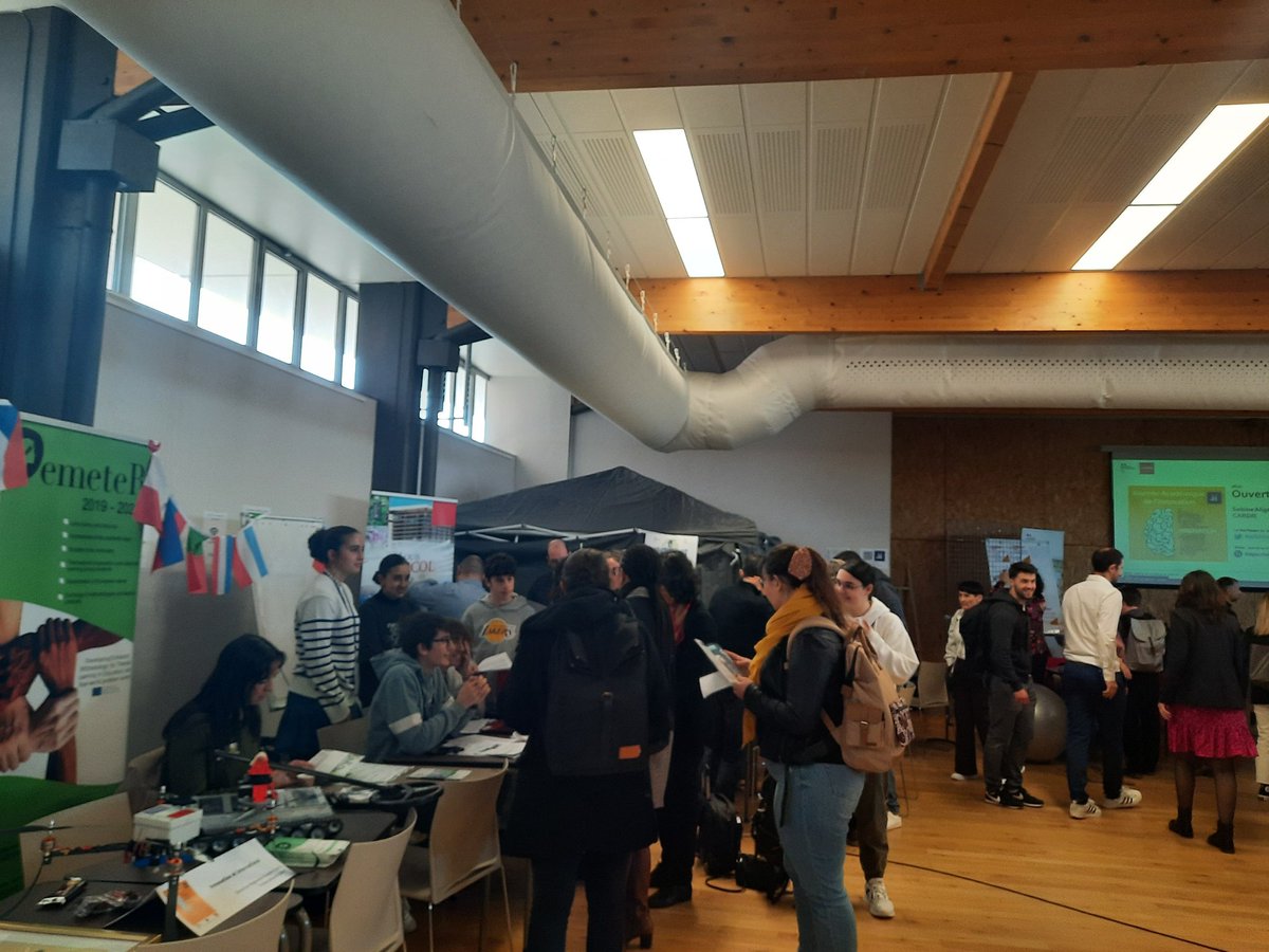 cardie_tlse's tweet photo. #jai23tlse
🔸️Village de l'innovation 
Un grand merci à tous les porteurs de projets pour ces échanges !
Retrouvez toute la journée le village de l'innovation dans la salle polyvalente @LpoFrancoise https://t.co/QX6KRw8TKg