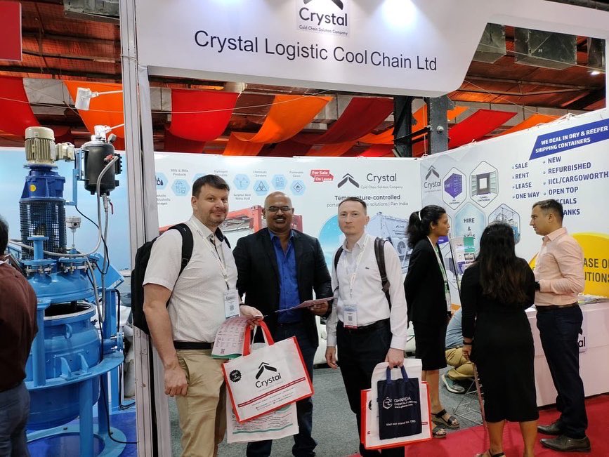 _Crystalgroup's tweet photo. Last chance to discover the future of cold chain solutions at the Chem Expo! Don't miss out on the chance to meet us and learn how we can help keep your products fresh and safe. #ChemExpo #ColdChainSolutions #InnovativeTechnology #explore #coldchain #logistics #supplychain #cold https://t.co/C4C3rwxH4y