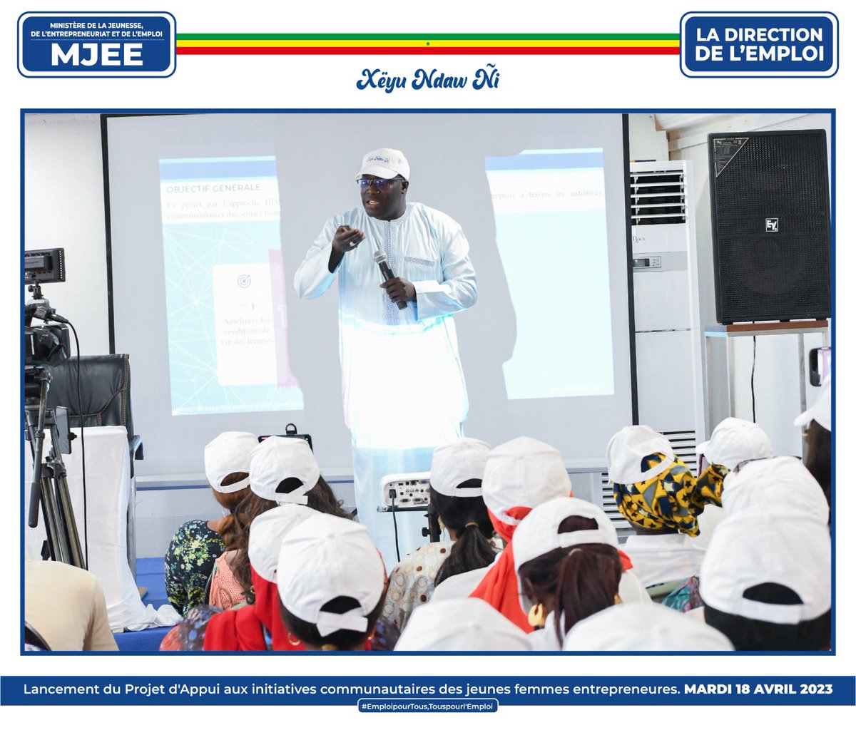Modou__FALL's tweet photo. Lancement du Projet d'Appui aux Initiatives Communautaires des Jeunes Femmes Entrepreneures: 3800 emplois en vue

Ledit Projet entre dans le cadre du programme d'Urgence pour l'Insertion Socio Economique et l'Emploi des Jeunes Xëyu Ndaw Ñi
#MJEE
#DirectionEmploi
#XëyuNdawÑi https://t.co/Y90vbRAqvC