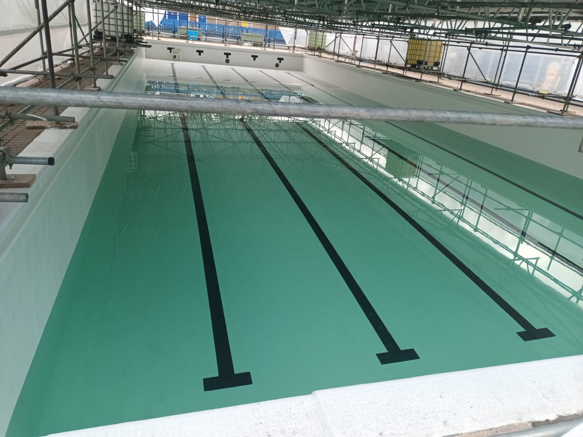 PaulSandersNWL's tweet photo. Work is well underway to get our fab Ashby Lido ready for opening in May @NWLeics @EveryoneActive #loveashby https://t.co/7Zl69ZEIji