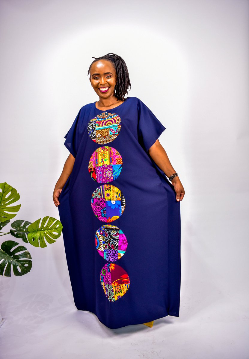 When not sure, a touch of #ankara does it! WhatsApp/call 0712 878919 or inbox to order this #dera with a touch of #ankara, or visit us in-instore.
#RamadhanKareem #EidMubarak #DeraAnkara #PresentableDresses #ChurchWear #MosqueWear #MuslimWear #MotherInLawDresses #MumInLawDresses