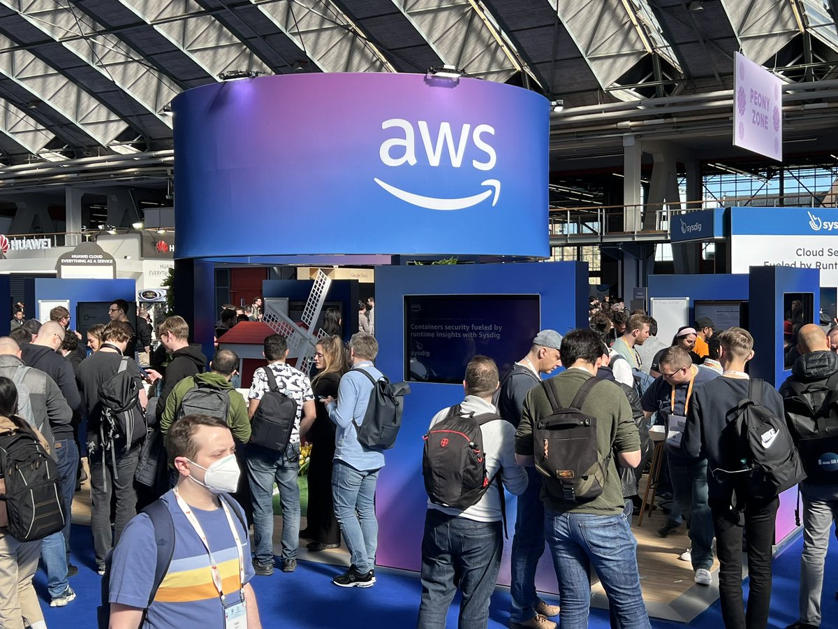 Phil Estes tweet media