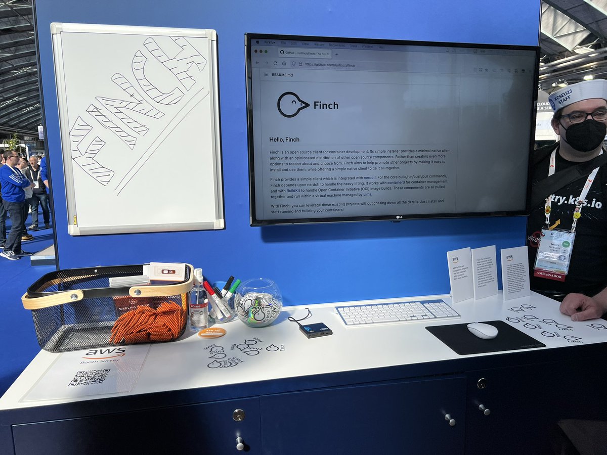 Phil Estes tweet media