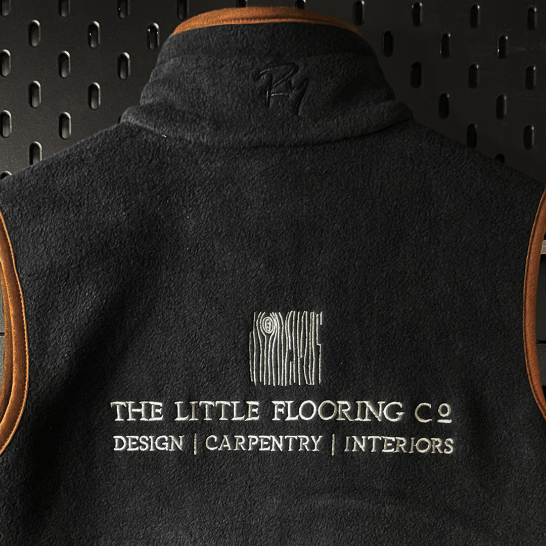admcustomwear's tweet photo. How amazing do these t-shirts and fleeces look for The Little Flooring Company🔥
The t-shirts include a small logo printed on the left breast and a large logo on the back. We also did the same on the fleeces but with embroidery🧵
#adm #makeityours #embroideredlogo #printlogo https://t.co/DIYZRmRN8S