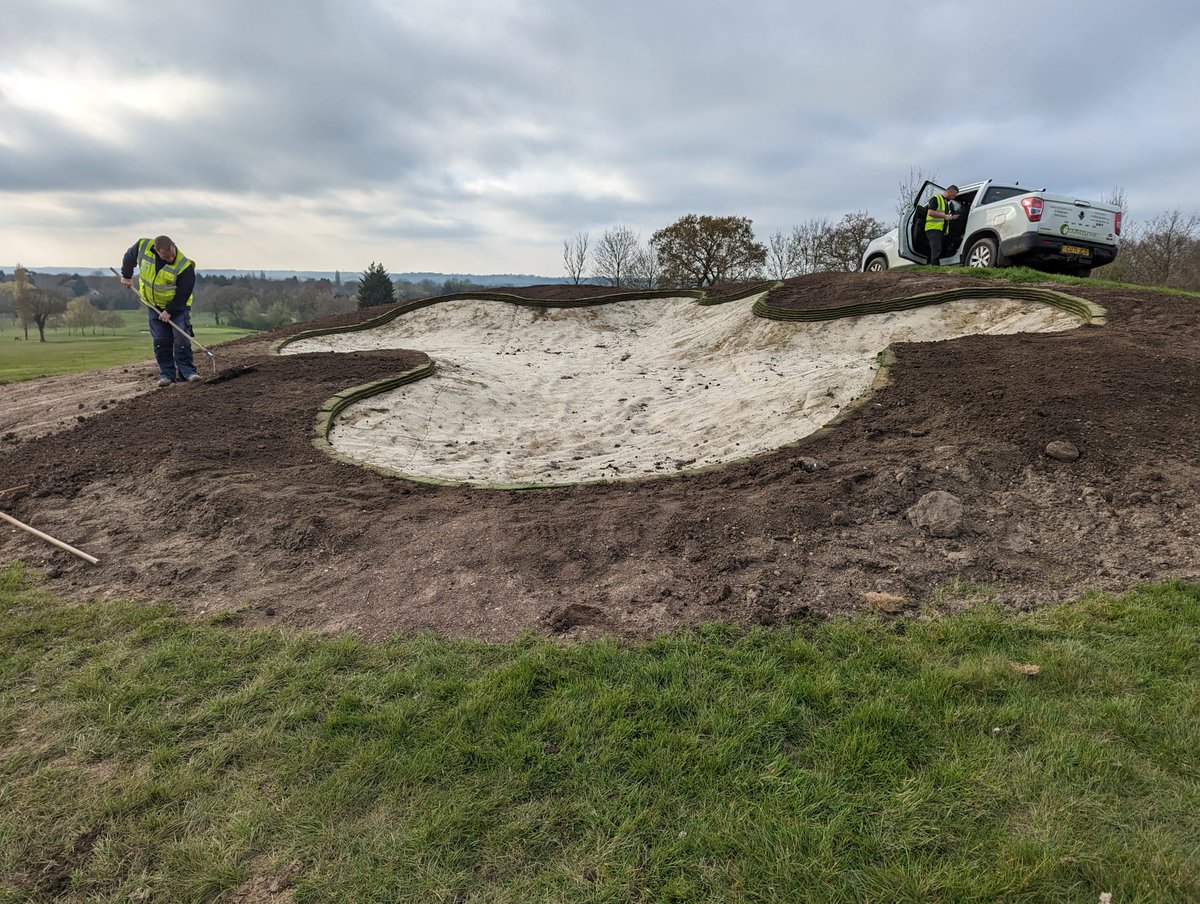 DuraBunker's tweet photo. Amazing what some dry weather does!! Making great progress this week @therayleighclub things now coming together after a tough first few weeks!! #pushingon #getting Indonesia #finishlineinsight https://t.co/tBNKnkOsh8