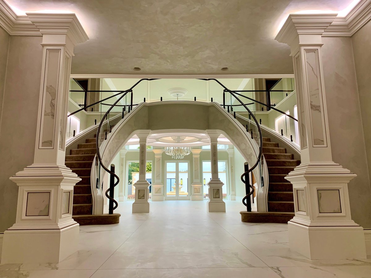designetal's tweet photo. MV RESIDENCE BY CHRIS FELL DESIGN 

@chrisfelldesign  have been shortlisted for Luxury Residence – UK Award in The International Design and Architecture Awards 2023.

https://t.co/Pgp8mr7xE9

 #architecture #luxuryarchitecture #architecturedesign #details #columns #stairs https://t.co/tfERPY54PX