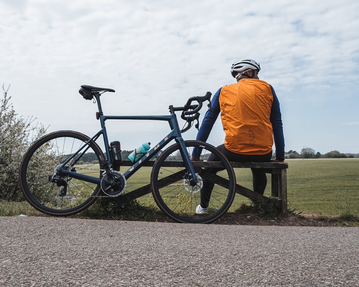 Skinny tyres ride yesterday....and it was good vibes only!!
📷: <a href="/FujifilmUK/">FUJIFILM UK & Ireland</a> X-T4
#cycletography #cycling #photography