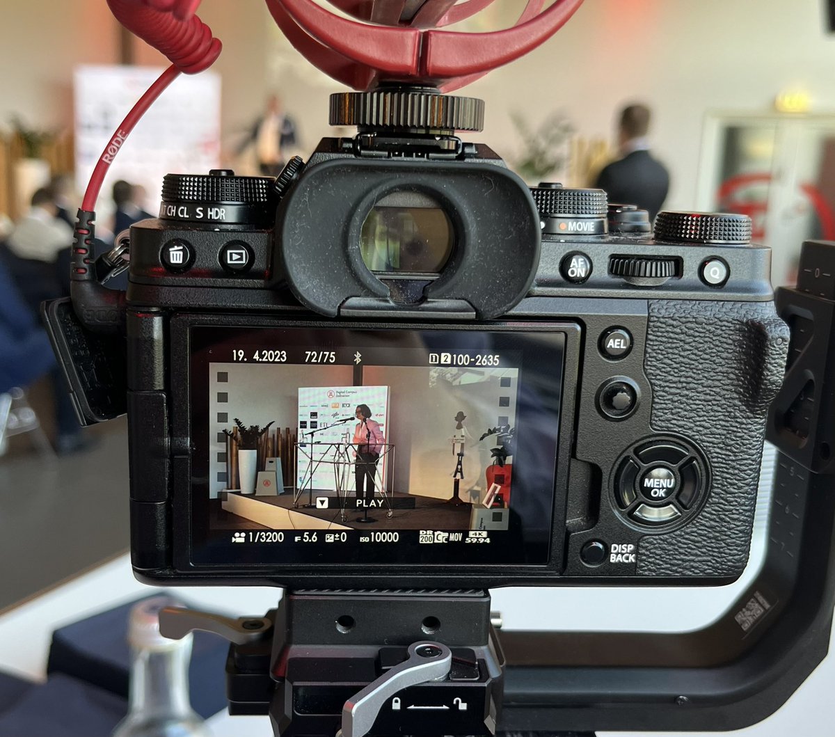 Senacor Technologies (@senacor) on Twitter photo „Es gibt kein Erkenntnis-Problem, sondern ein Umsetzungsproblem.“ Digitalministerin <a href="/inascharrenbach/">Ina Scharrenbach</a> plädiert beim CIO Roundtable des @DigitalCampusZV für eine zentrale Digitalisierungsstrategie. „Es gibt kein Erkenntnis-Problem, sondern ein Umsetzungsproblem.“ Digitalministerin <a href="/inascharrenbach/">Ina Scharrenbach</a> plädiert beim CIO Roundtable des @DigitalCampusZV für eine zentrale Digitalisierungsstrategie.
