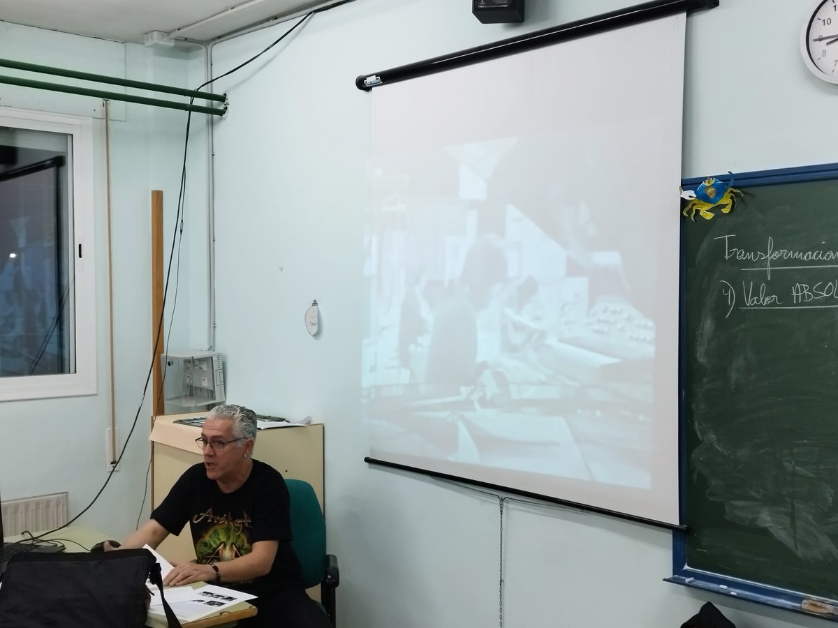 IES Marqués Comares tweet media