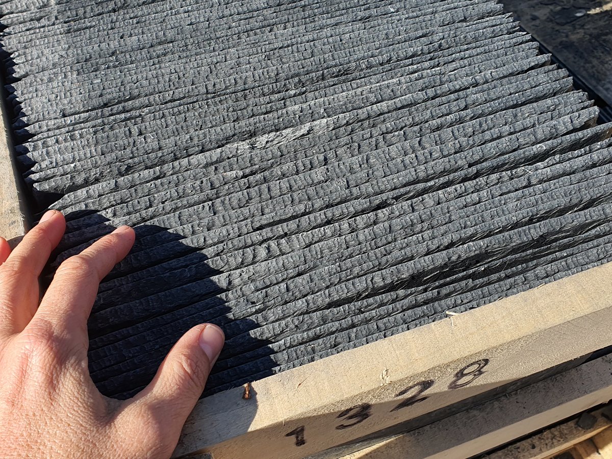 material_alcupi's tweet image. #PIZARRA// ✔️ Venta de Pizarra natural #ganchos inoxidables para la colocación. Compra pizarra por metro cuadrado. 📦 Enviamos material a toda España. 
alcupi.com/22-pizarra-par…
¿Necesitas ayuda con tu pedido? Llámanos: 988320844 - 650192240