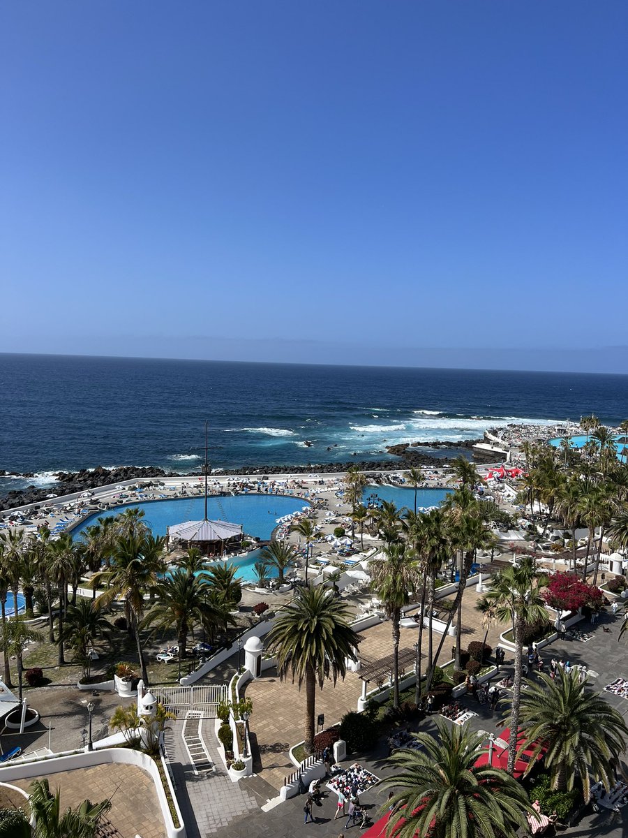 Our man on duty @ web3 conference #puertodelacruz #tenerife <a href="/web3concanarias/">WCC || Web3 Con Canarias</a> <a href="/m_bilski/">Marcin Bilski</a> <a href="/CanIslandsGreen/">Canary Islands Green</a> ♻️💚✅