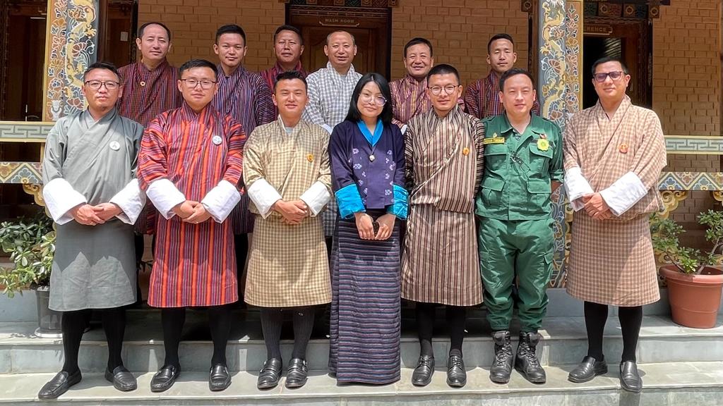 LhenduTharchen's tweet photo. Supported by @UNDP_Bhutan @theGEF, in partnership with DoT, Bhutan, 4 days training write-shop for grant writing was held in Tashigang.  The grant will provide an opportunity to add innovative approaches to the project. RPs were trained on developing grants. https://t.co/K0Yie2hSe8