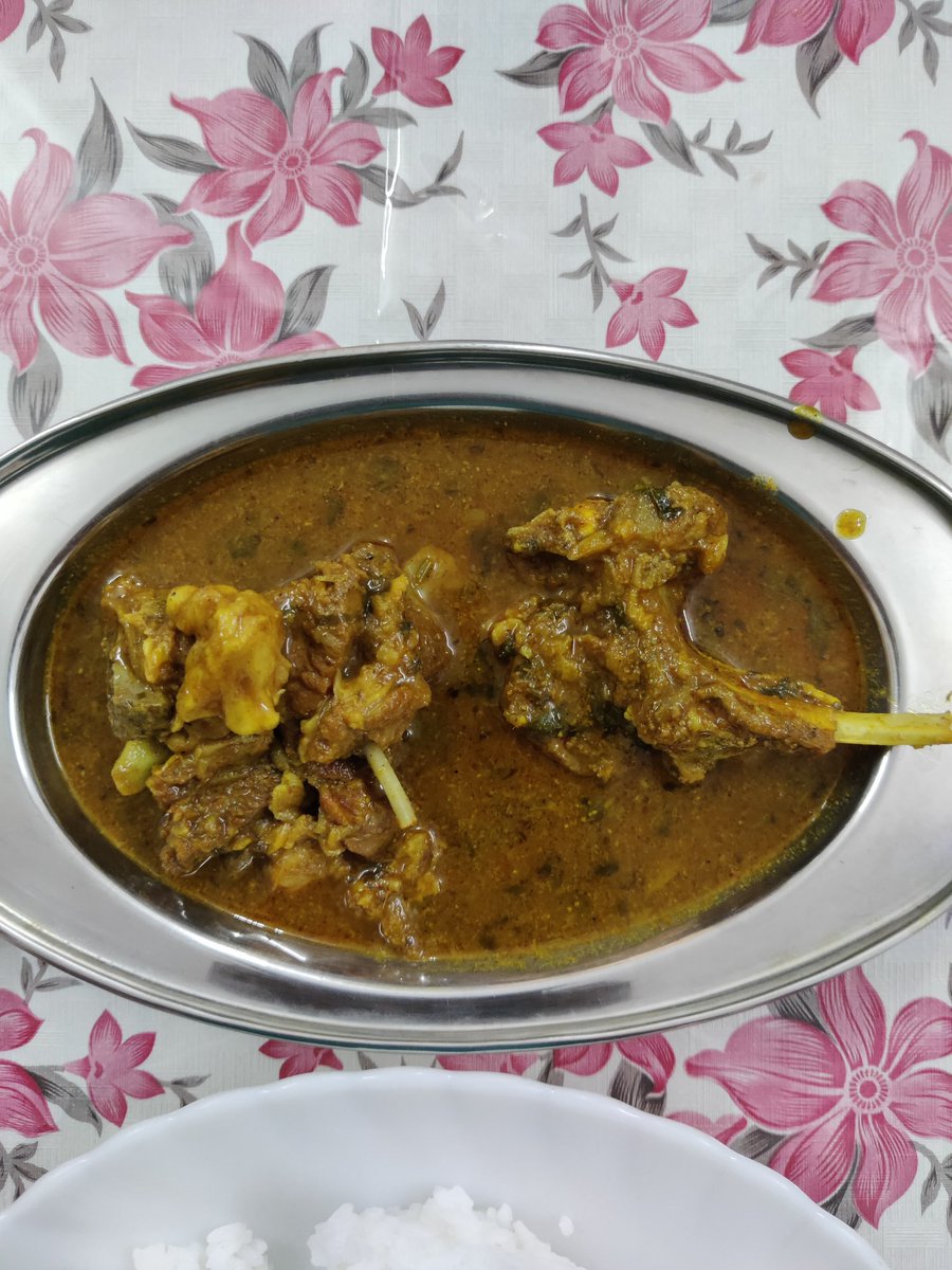 Rabipandacug's tweet photo. ତୁ ଓଡ଼ିଆ ଷ୍ଟାଇଲ
ମଟନ ଝୋଳ
ମୁଁ ବିଚରା
ଦାଦନ ବିକଳ 😃
#BeingOdia
#ଦାଦନଜୀବ
#WednesdayLunch
#MuttonRice
@srrashmi1 @lokipalauri @SKDAgriMan @Drakshays @BaghRohan @QRbabun https://t.co/SSK9A5GU6a