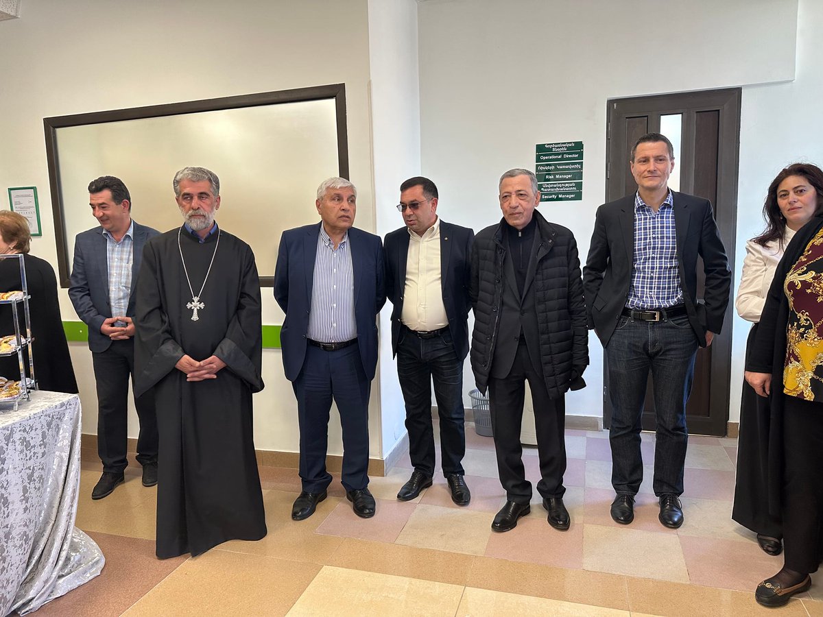 Congratulations <a href="/ECLOF_2002/">ECLOF</a> ECLOF Armenia on successful opening of new branch office! 

We wish success in your future endeavors to serve communities without financial access while making a greater impact
<a href="/ECLOF_1946/">ECLOF International</a>  
👇
#microfinance #HumanDignity #newoffice #eclof #armenia