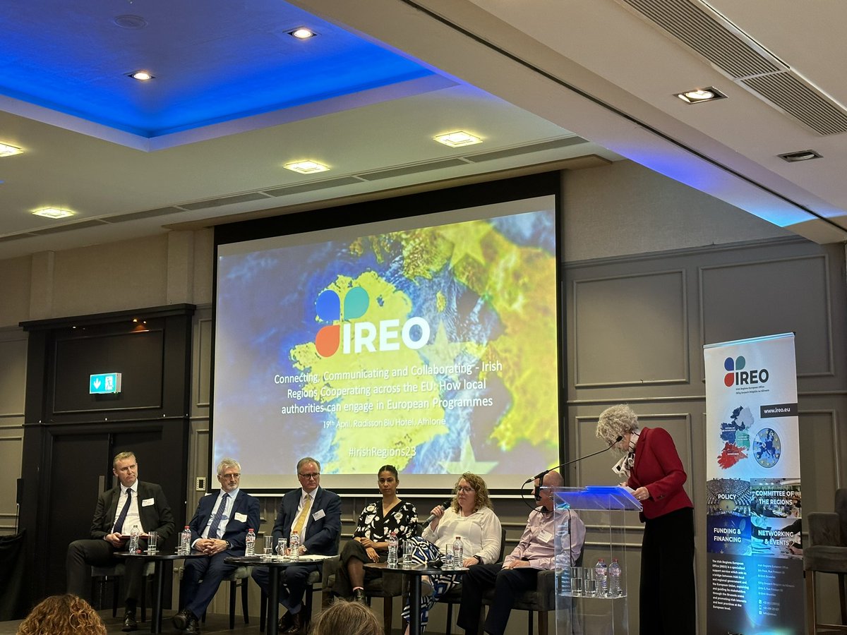 IrishRegions_EU's tweet photo. Aideen Reilly Ireland’s national contact point for the EU LIFE programme (@LIFEprogramme) tells attendees:

“Local Authorities shouldn’t look at the difficulties of EU programmes we should look at the opportunities”

#IrishRegions23 https://t.co/uKlbqv6kp9