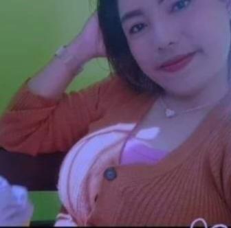 FeriFermon's tweet photo. @jametmamang2 @IncestMom15 @incestibu @Iyoo201 @pemburu29769547 Bsa cri kan fto SMA Vidio nya yg lgi viral nih https://t.co/i2k92fxsNk