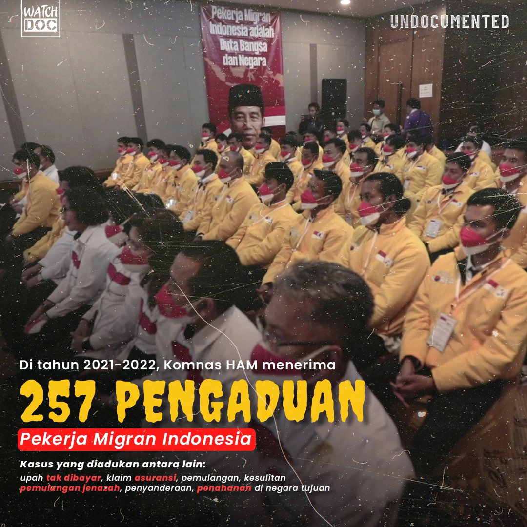 watchdoc_ID's tweet photo. Dalam kurun waktu 2020-2022, Komnas HAM menerima 257 aduan terkait pemenuhan hak-hak Pekerja Migran Indonesia (PMI). Seperti gaji tidak dibayar, permohonan pemulangan pekerja migran yang hilang kontak, kesulitan pemulangan jenazah, hingga dugaan penyanderaan oleh majikan.

Permasalahan ini terekam dalam film “Undocumented”. Daftar nobarnya di sini:

https://t.co/P4EDrwSMIP

#NobarUndocumented #UndocumentedFilm