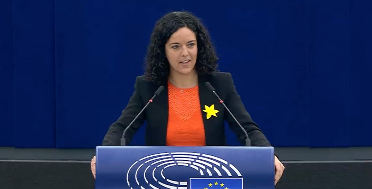 Le Premier ministre du Luxembourg, <a href="/Xavier_Bettel/">Xavier Bettel</a>, est aujourd'hui de passage à Strasbourg, au Parlement européen.

Je lui ai posé cette devinette :

Quelle est le point commun entre Tiger Woods, Brad Pitt, la famille Hermès, Shakira, Bernard Arnault et la mafia italienne ?