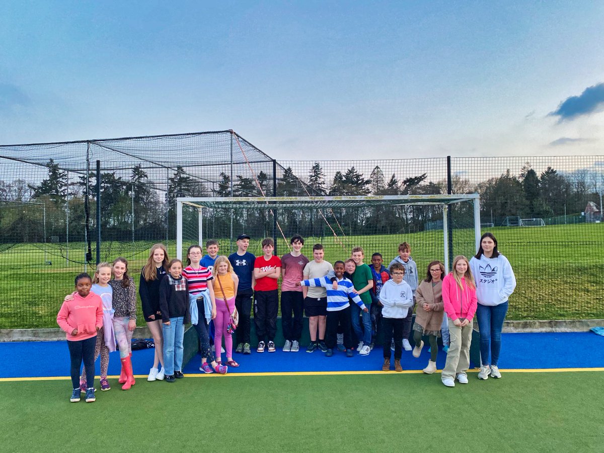 fsmschool's tweet photo. Yesterday evening, we welcomed our boarding pupils back to school after the Easter break, and everyone couldn't be happier to start the very exciting summer term.
Welcome back, #FSMFamily
Here are some of our boarders playing on the AstroTurf.
#TheFSMDifference #WelcomeBack https://t.co/s77JYXMKJz