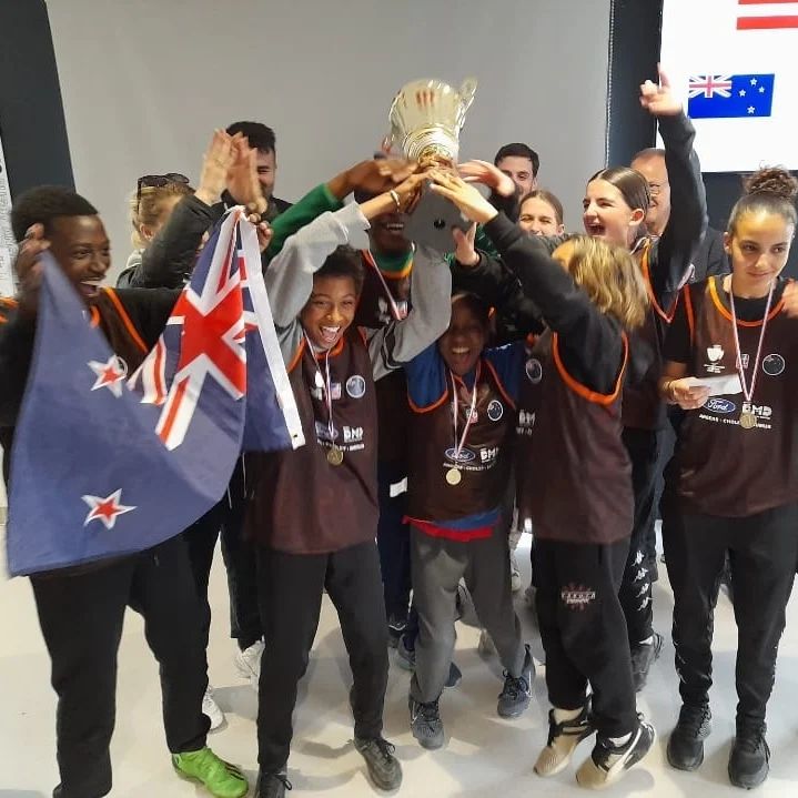 Association Marcelle Menet tweet media