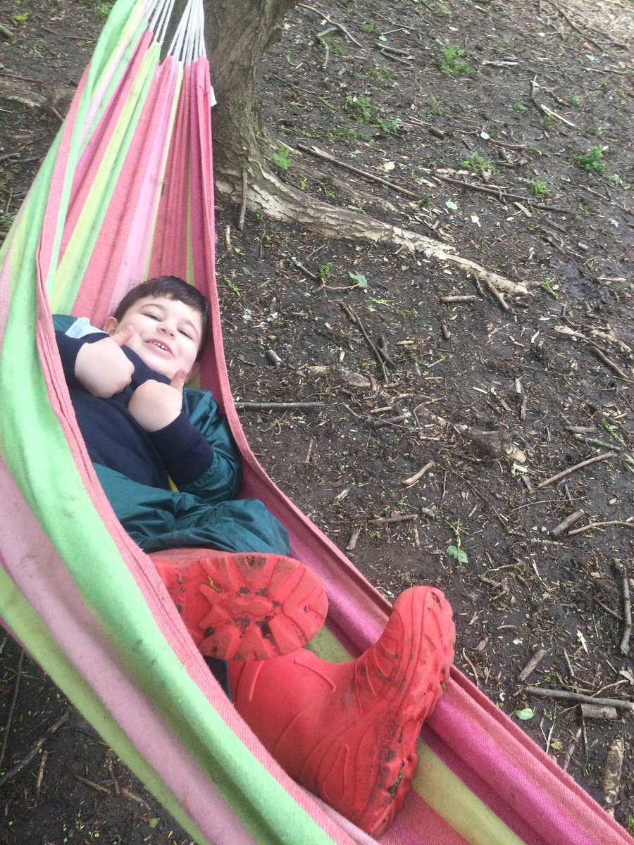 Morningside_ps's tweet photo. #Reception had a wonderful time at the forest. We used a saw to cut some wood, climbed the trees, had races in the field and played in the mud. #forestschool #hackneyforestschool #understandingtheworld #eyfs #utw #exploringoutdoors #learningoutside #grossmotorskills https://t.co/kJFwVIGpwW