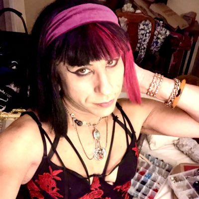 Slutbunny6's tweet photo. #NewProfilePic I’m back, y’all!!! https://t.co/NyfoNqi10N