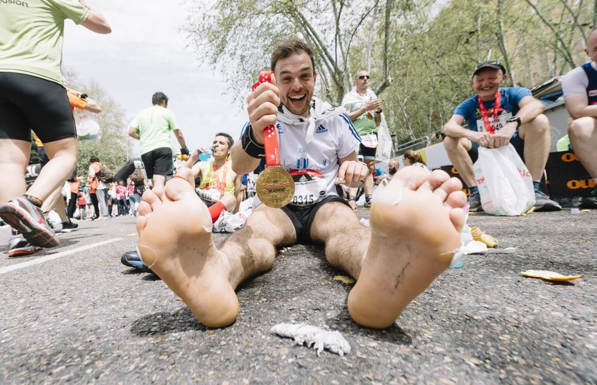 🔵 NUEVO POST EN EL BLOG 🔵

👉🏻 Los 5 mejores consejos para cuidar tus pies de cara al <a href="/RNRmadmaraton/">Zurich RNR Running Series Madrid</a> de este domingo: 
angeldelarubia.es/los-5-mejores-…

#RNRMadrid #marathon